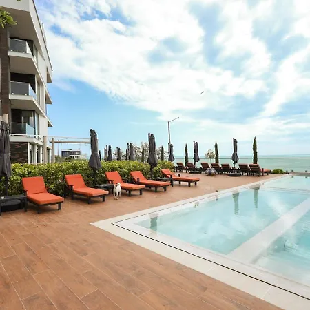 Lejlighed Aquaview Lux & Pool *